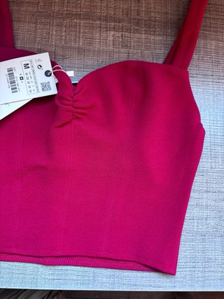 Pack 3 crop tops Zara nuevos etiqueta Negro Fucsia
