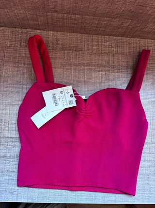 Pack 3 crop tops Zara nuevos etiqueta Negro Fucsia