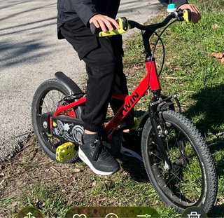 Bicicleta 16’ infantil aluminio precio nueva 210€