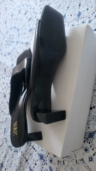 Sandalias ZARA Negras Talla 39