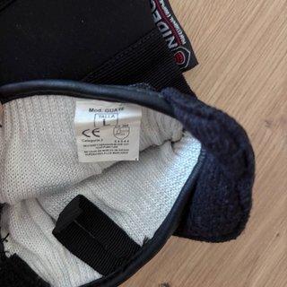 Guantes Tácticos Anticorte Nidec Negros