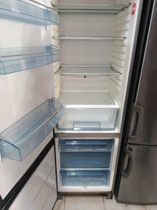 Frigorífico AEG