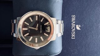 Reloj Swarovski color plata