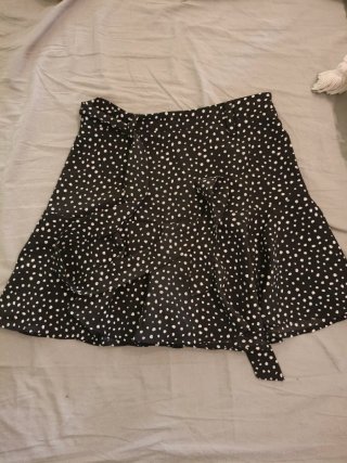 Falda pantalón Stradivarius lunares