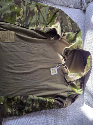 Conjunto camuflaje militar camiseta xl talla l