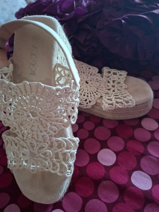 Sandalias ELva Beige/Blanco Verano