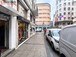 Local comercial en venta en Centro - Ayuntamiento en Santander