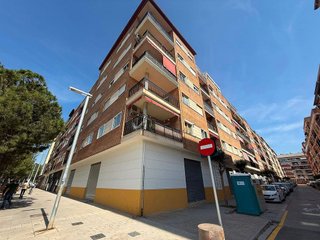 Local comercial en alquiler en Catarroja
