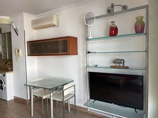 Piso en alquiler en La Carihuela en Torremolinos