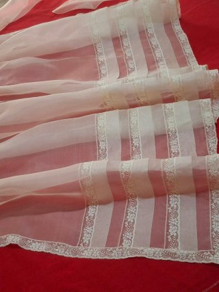 Antiguo delantal organza y encaje valencien