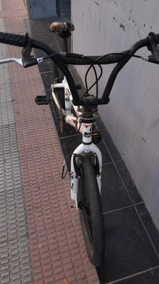 Bici BMX 360 X-Mart