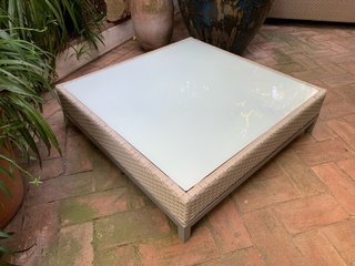 Mesa de centro Kettal Rattan y Cristal
