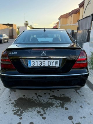Mercedes-Benz Clase E 2004