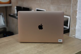 MacBook Air 13" i5 2019