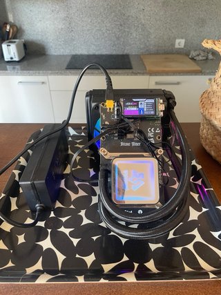 Minero Bitcoin NerdQaxe++ Hydro Rev6.1