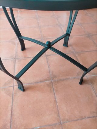 Mesa redonda cristal y metal