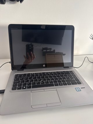 Portátil HP Plata y Negro