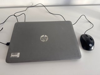 Portátil HP Plata y Negro