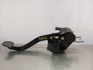 PEDAL EMBRAGUE SSANGYONG TIVOLI 673910