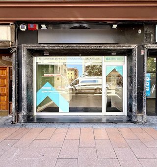 Local comercial en alquiler en Centro - Mendibil - Santiago en Irun