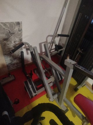 Máquinas de gimnasio Adam