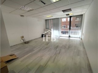 Oficina en alquiler en Santa Marina - La Paz en Badajoz