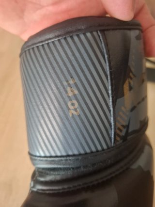 Guantes de boxeo Venum 14oz + vendas
