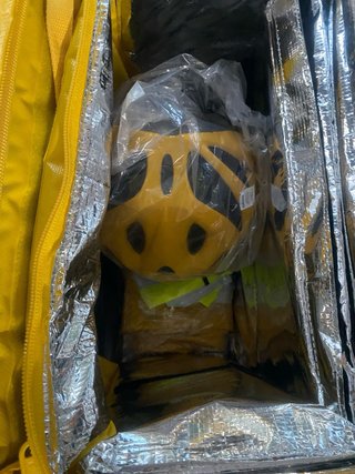 Mochila Glovo amarilla
