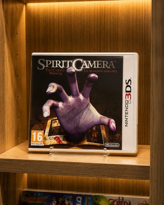 Spirit Camera: The Cursed Memoir 3DS