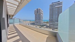 Ático en alquiler en Martín Carpena - Torre del Río en Málaga