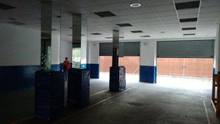 Local comercial en alquiler en Arco Norte - Avda. España en Dos Hermanas