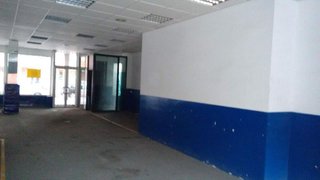Local comercial en alquiler en Arco Norte - Avda. España en Dos Hermanas
