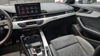 AUDI A4 Avant S line 40 TDI quattro S tron 2024