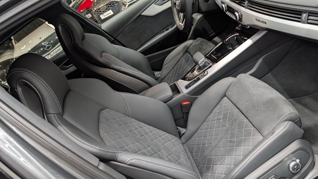 AUDI A4 Avant S line 40 TDI quattro S tron 2024