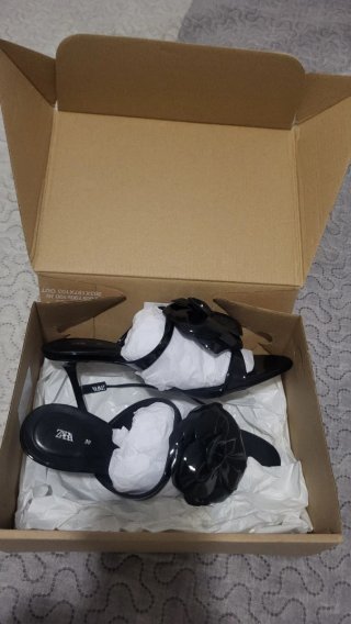 Sandalias ZARA Negras Talla 38