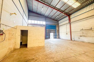 Nave industrial en venta en El Ingenio en Almería