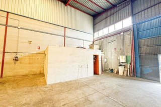 Nave industrial en venta en El Ingenio en Almería