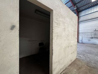 Nave industrial en venta en El Ingenio en Almería