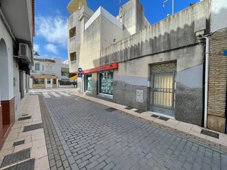 Garaje en venta en Centro - Zona Playas en Chipiona