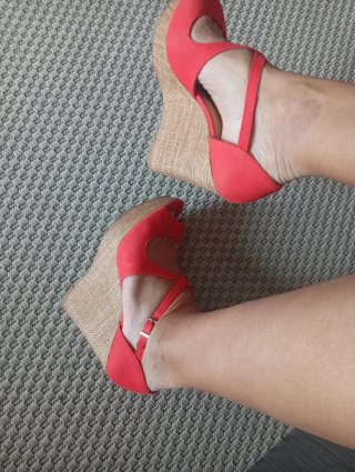 Sandalias cuña rojas