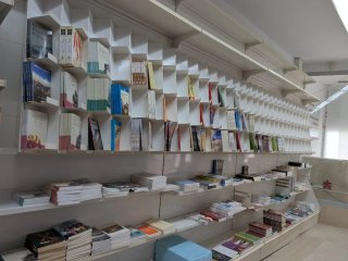 Estanterías metálicas para comercio