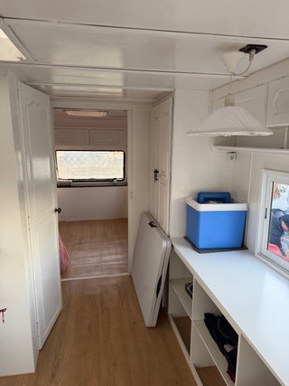 Caravana 9m con baño, cocina y luz
