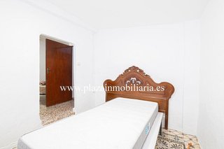 Chalet en venta en Lucena