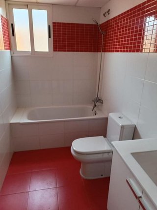 Casa pareada en alquiler en Urbanizaciones en Llíria