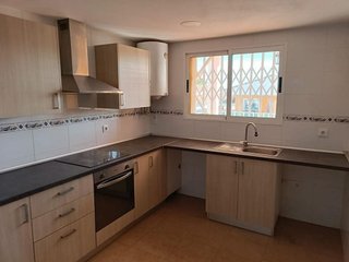 Casa pareada en alquiler en Urbanizaciones en Llíria