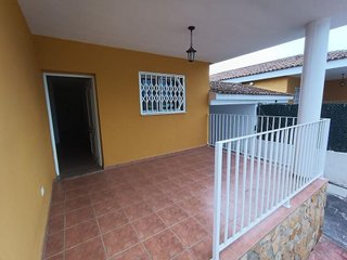 Casa pareada en alquiler en Urbanizaciones en Llíria