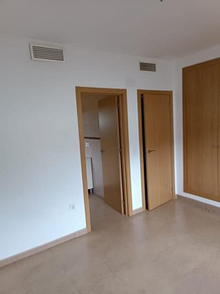 Casa pareada en alquiler en Urbanizaciones en Llíria