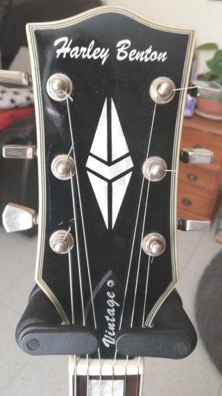 Guitarra Eléctrica Harley Benton Playboy