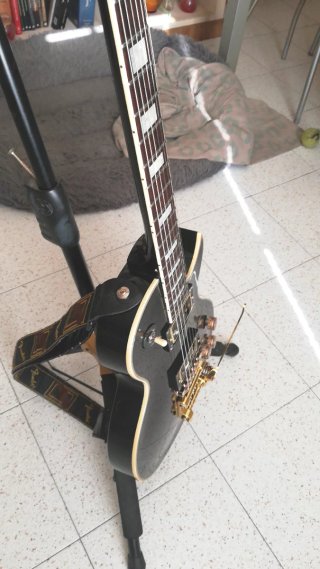 Guitarra Eléctrica Harley Benton Playboy