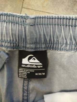 Bermuda Quiksilver Tela Azul